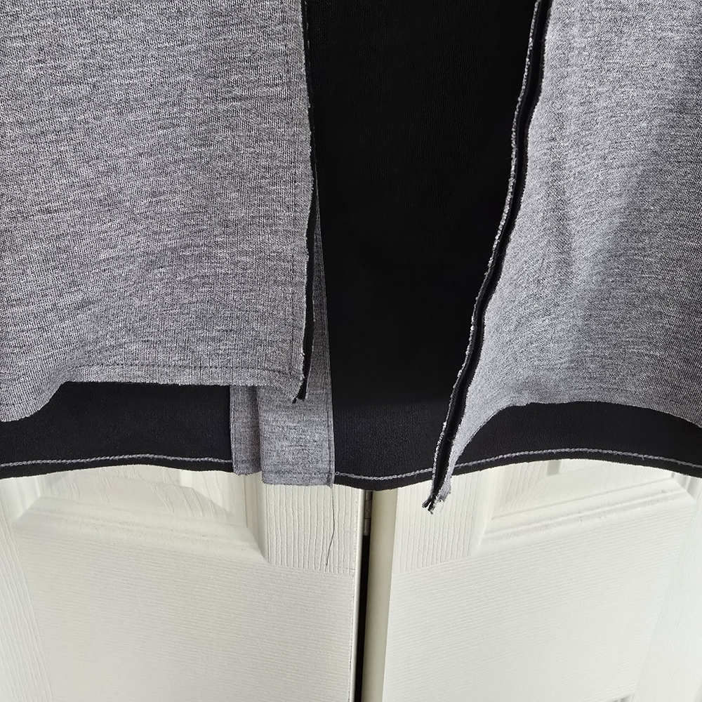 TOPSHOP Gray Sleeveless Open Front Vest with Pockets - Picture 7 of 8